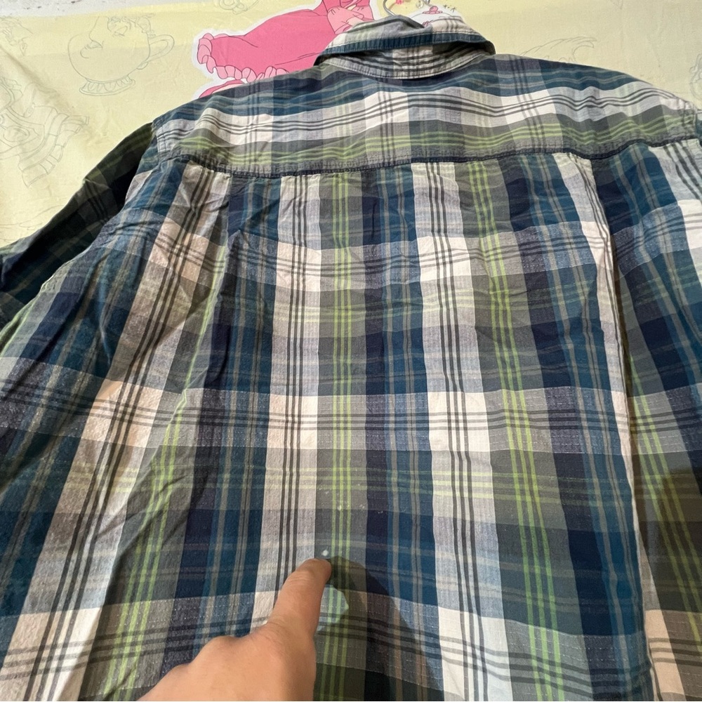 Woolrich Men's Plaid Button Down Shirt - Picture 5 of 7